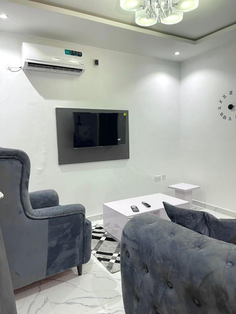 Blueocean Apartment ベニンシティ エクステリア 写真